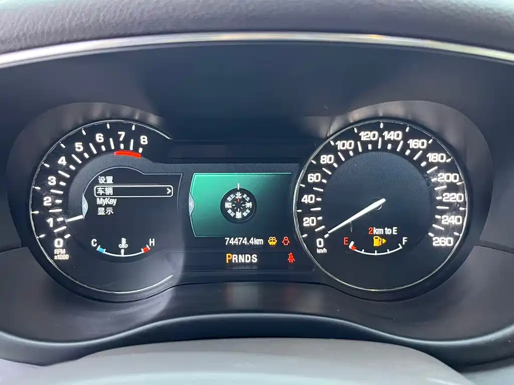 Lincoln MKC — миниатюра 10