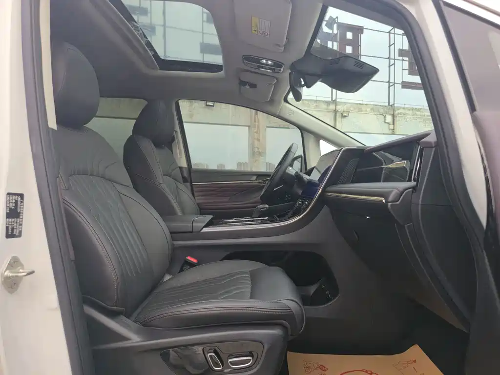 GAC Motor Trumpchi M8 — миниатюра 8