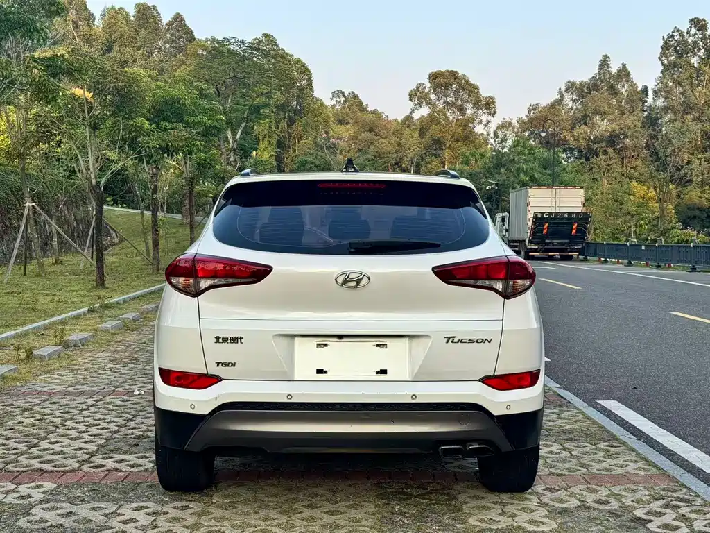 Hyundai Tucson — миниатюра 8