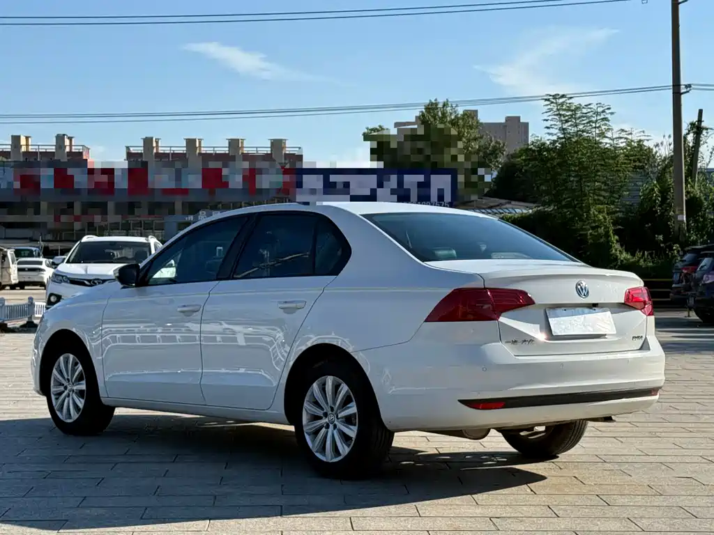 Volkswagen Bora — миниатюра 5