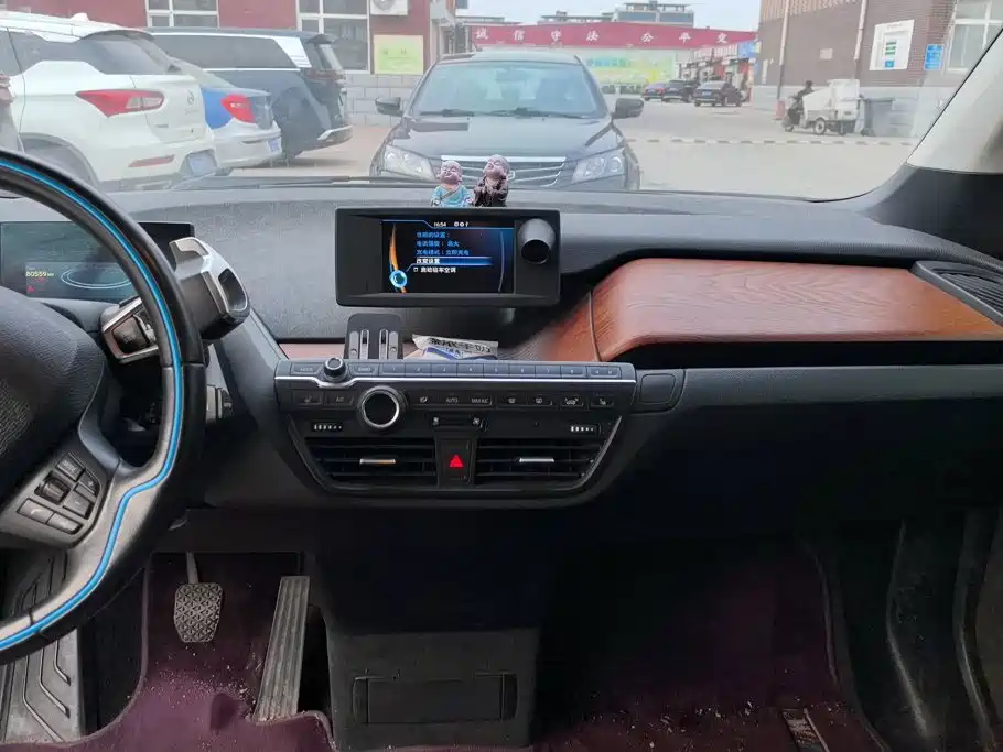 BMW i3 (Import) — миниатюра 13