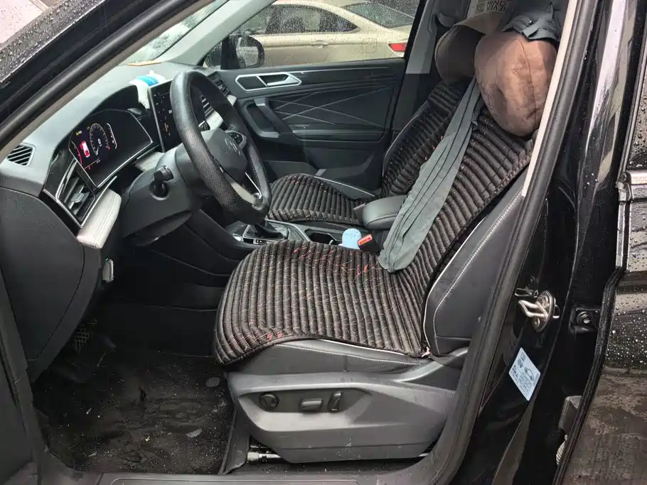 Volkswagen Tiguan L — миниатюра 9