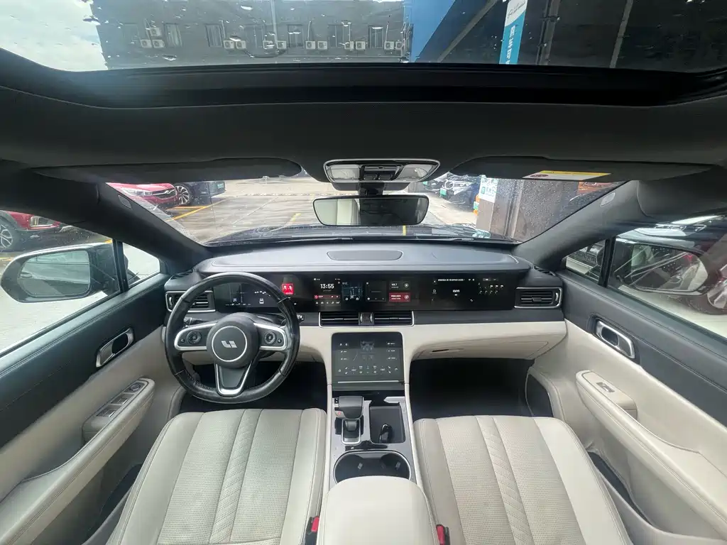 Li Auto ONE 2020 6 мест