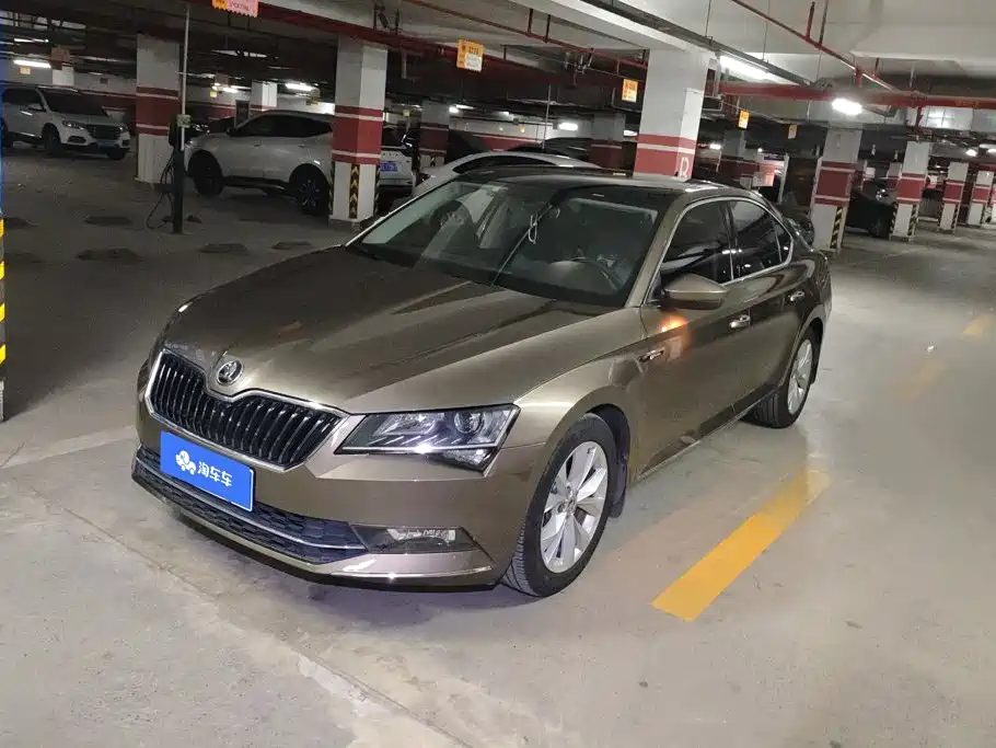 Skoda Superb
