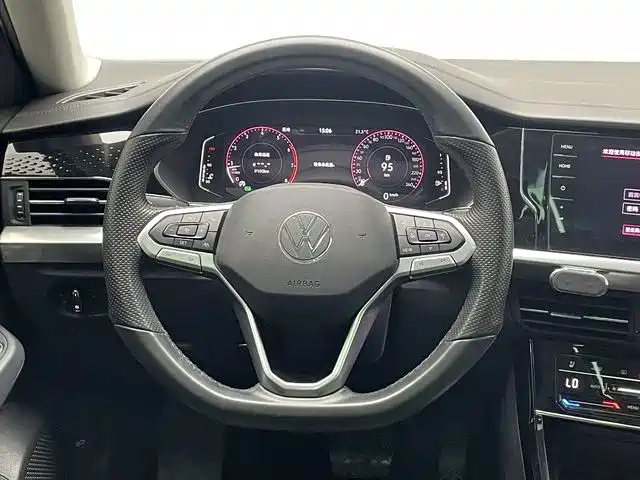 Volkswagen Passat — миниатюра 6