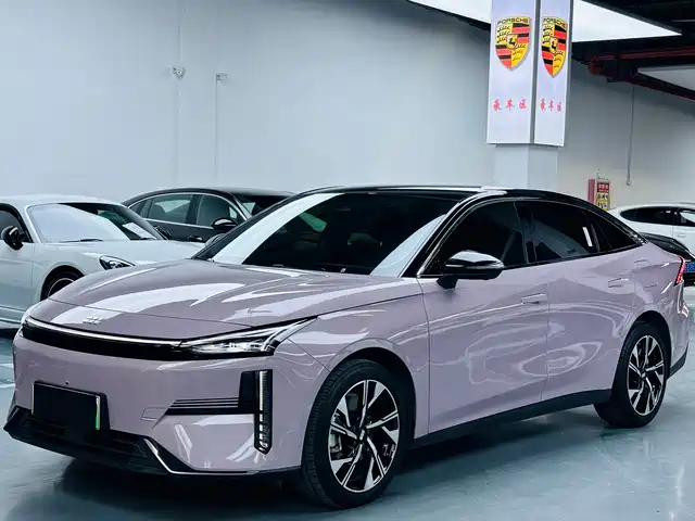 GEELY GALAXY GALAXY L6 2025