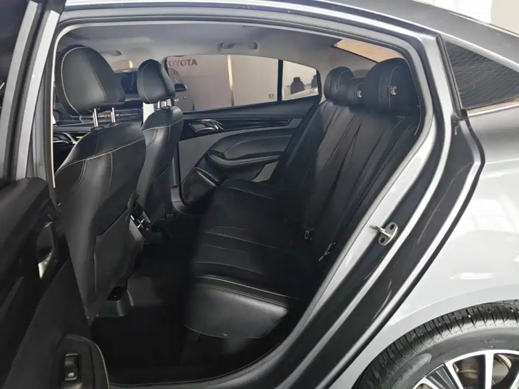 Roewe i5 — миниатюра 17