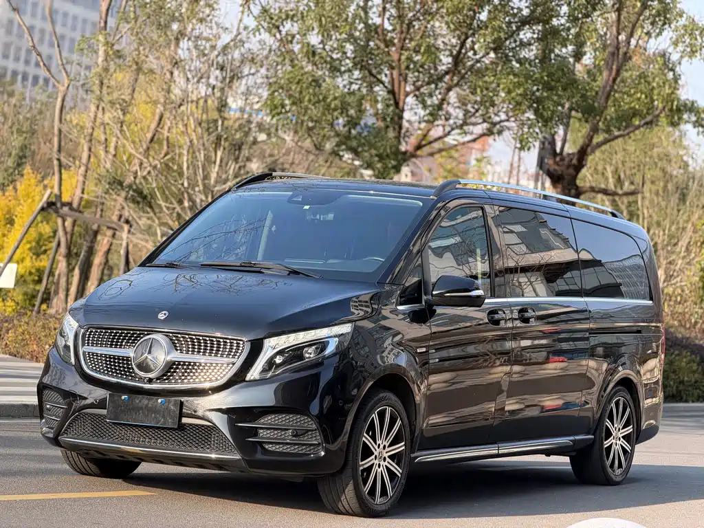 Mercedes-Benz V-Class 2022