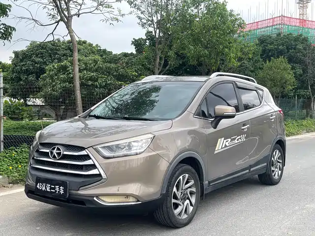 2016 JAC M1 (Refine)