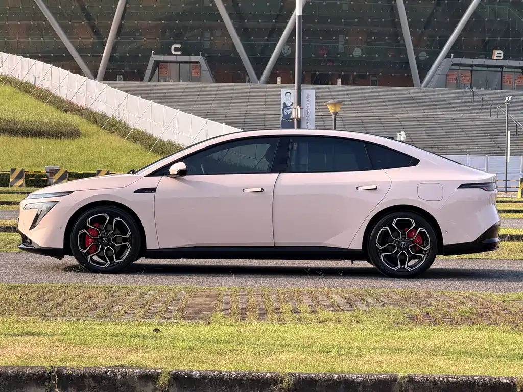 Nissan N7 — миниатюра 5