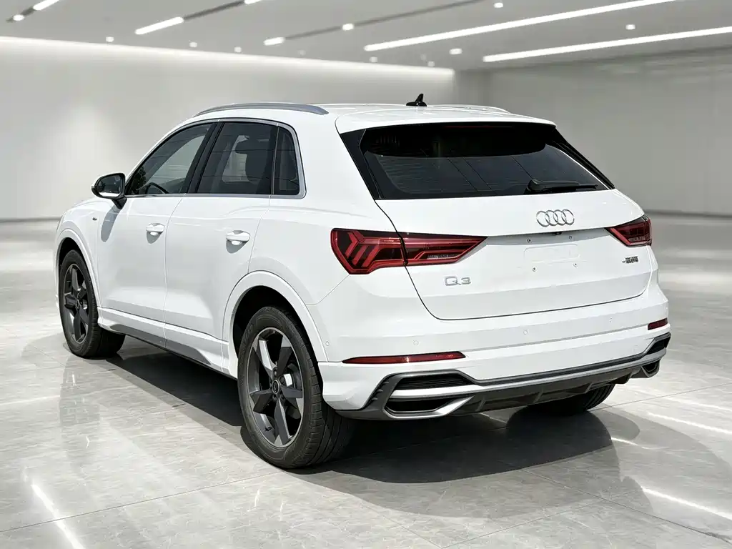 Audi Q3 — миниатюра 6