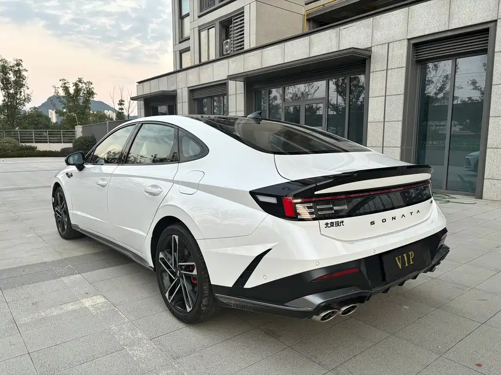 Hyundai Sonata — миниатюра 23