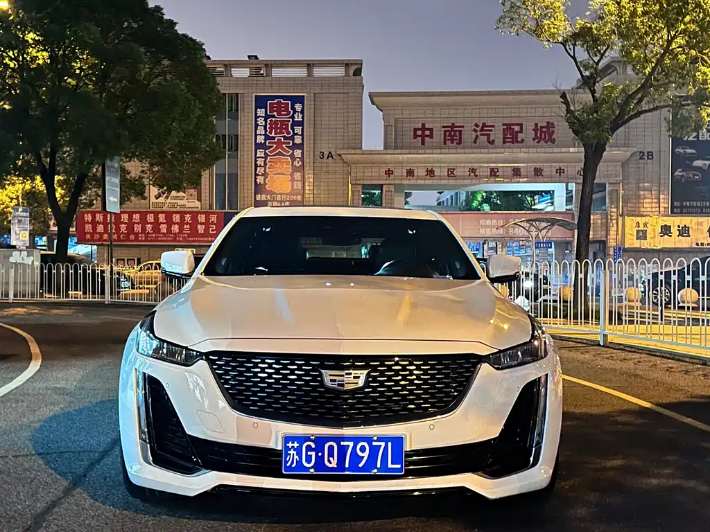 Cadillac CT5