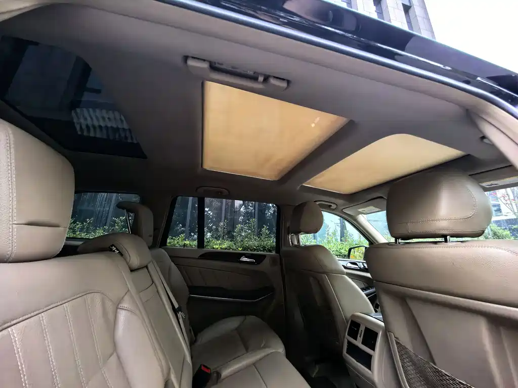 Mercedes-Benz GL-Class — миниатюра 29