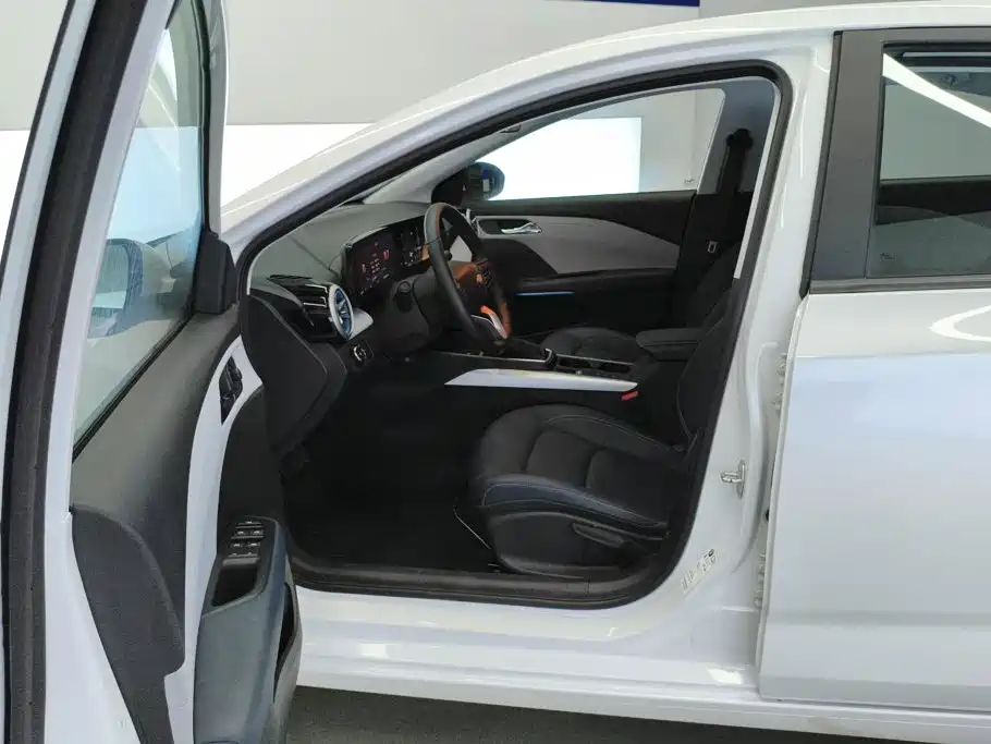 Chevrolet Monza — миниатюра 9