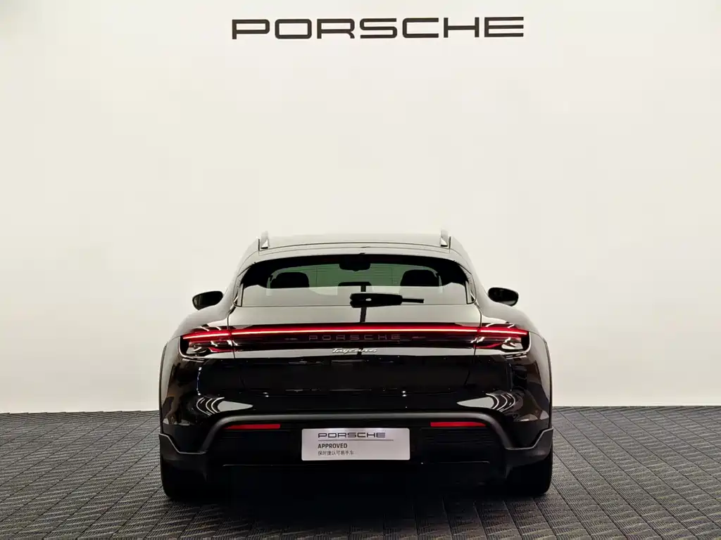 Porsche Taycan — миниатюра 5