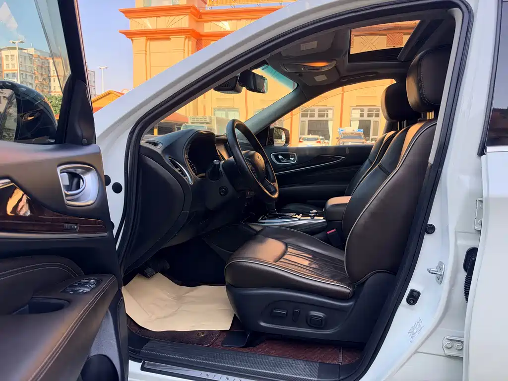 Infiniti QX60 (Import) — миниатюра 11