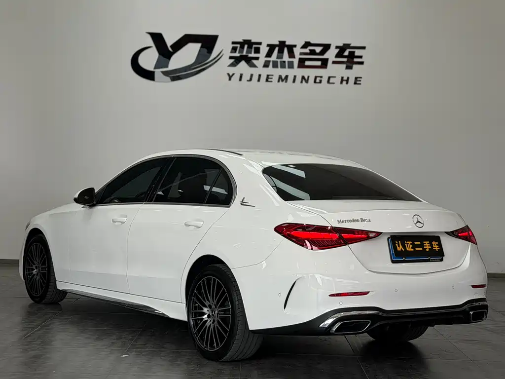 MERCEDES-BENZ C CLASS