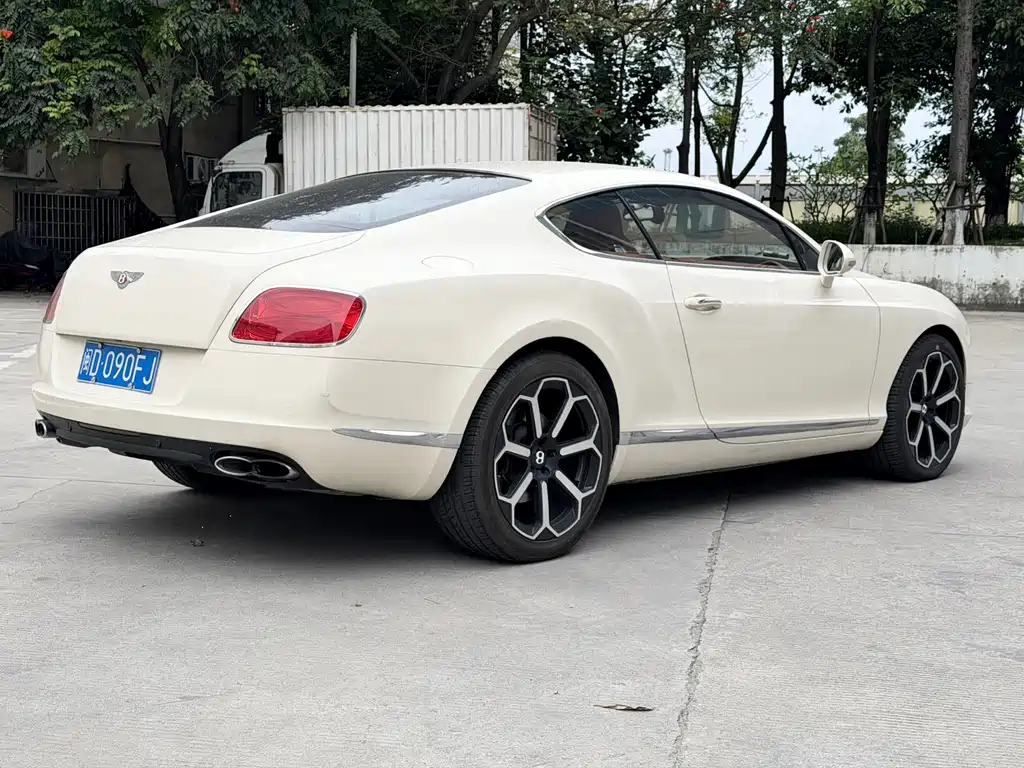 Bentley Continental — миниатюра 4