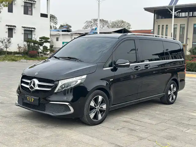 MERCEDES-BENZ V CLASS 2021