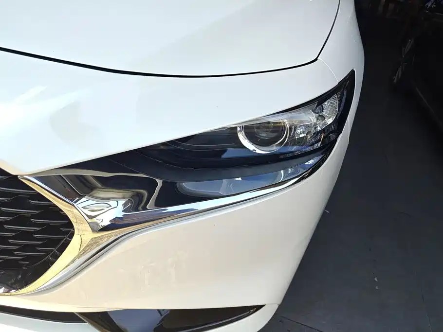 Mazda 3 Axela — миниатюра 5