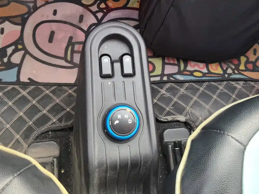 Wuling MINIEV — миниатюра 16