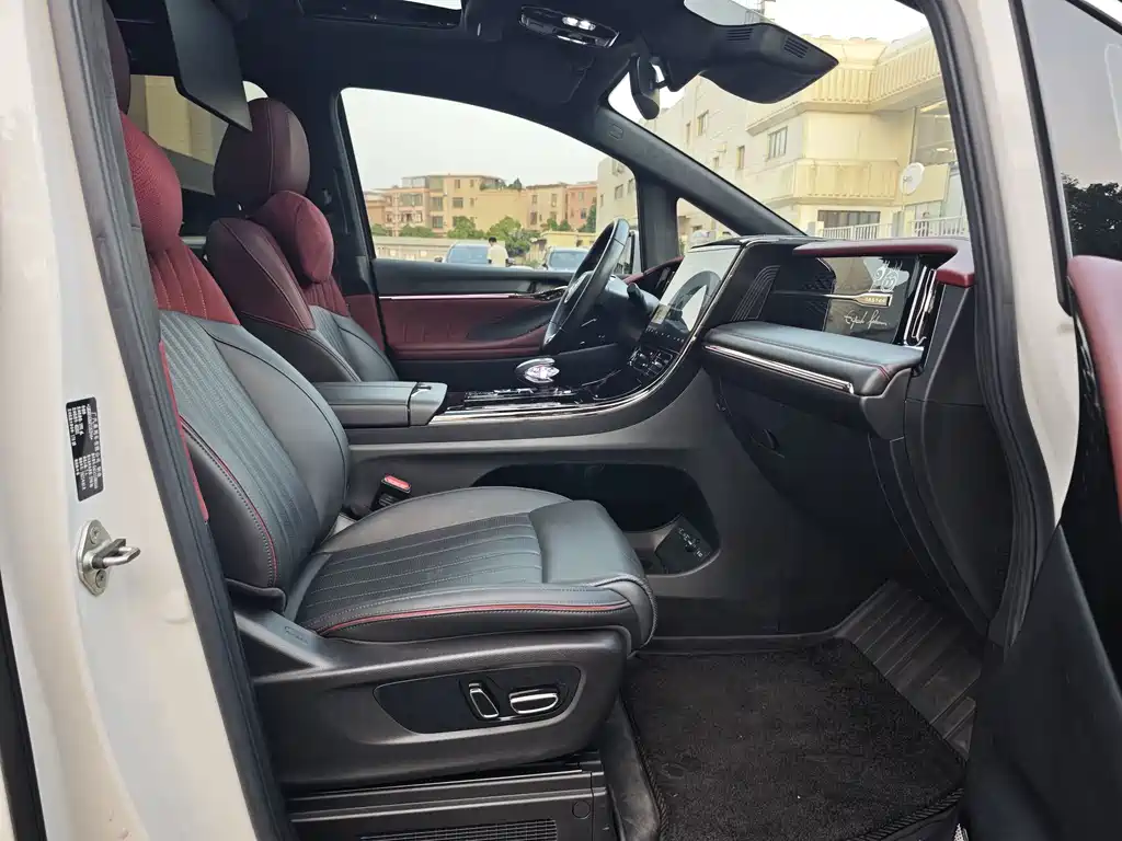 GAC Motor Trumpchi M8 — миниатюра 17