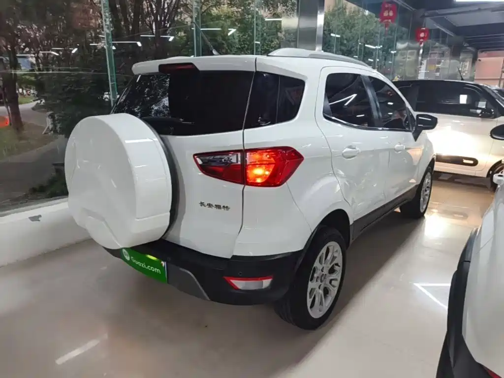 Ford Ecosport — миниатюра 7
