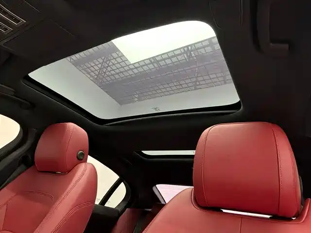 Jaguar XEL — миниатюра 9