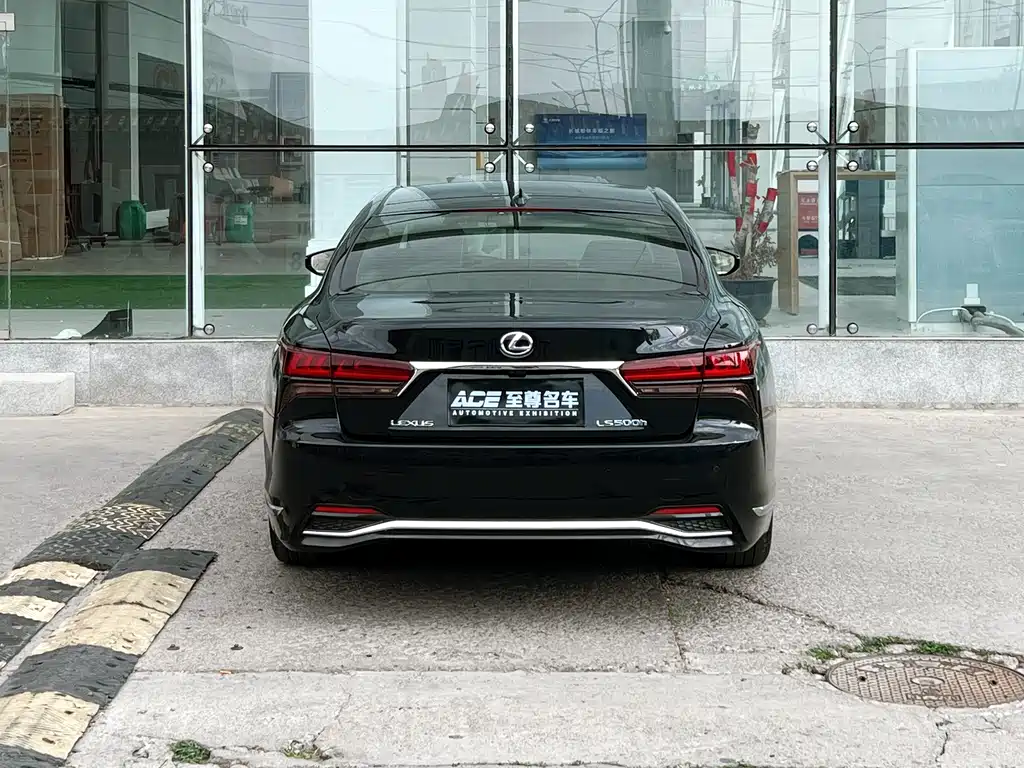 Lexus LS 2020 500h Executive VI