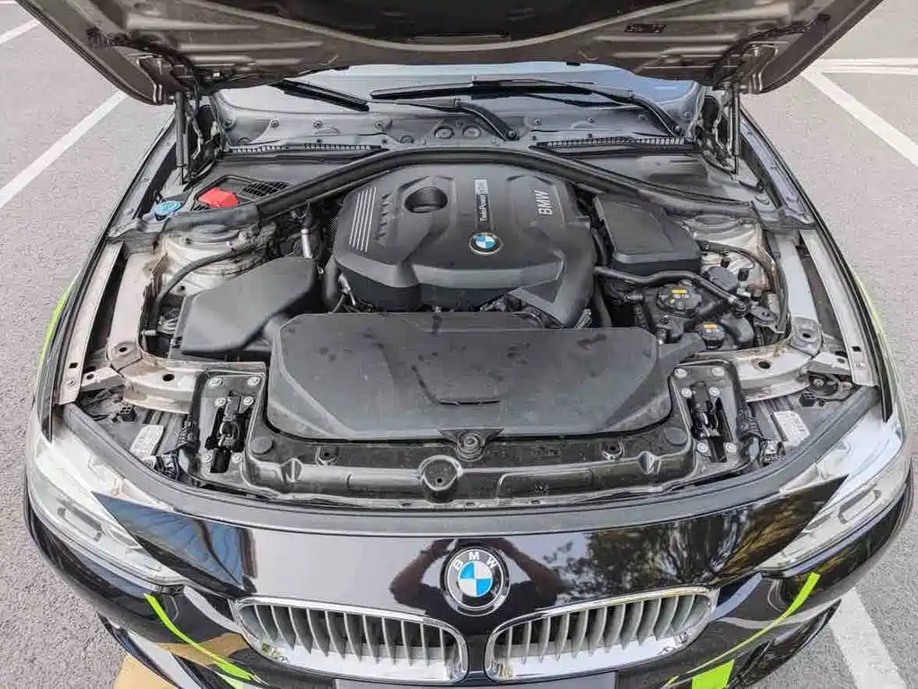 BMW 3 Series — миниатюра 11