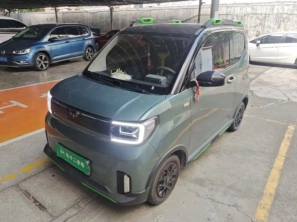 Wuling MINIEV