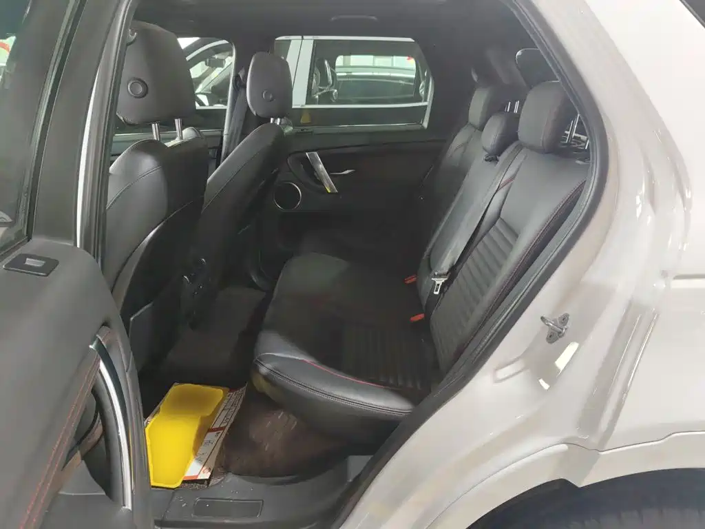 Land Rover Discovery Sport — миниатюра 13