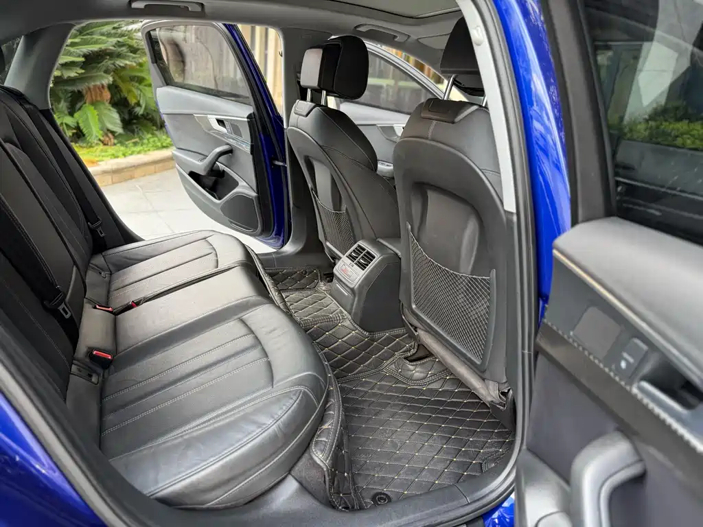 Audi A4L 2020 40 TFSI Fashion