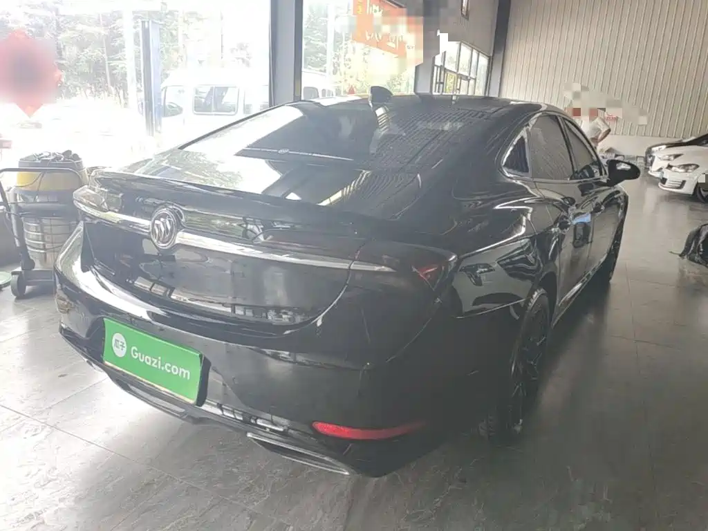 Buick LaCrosse — миниатюра 7