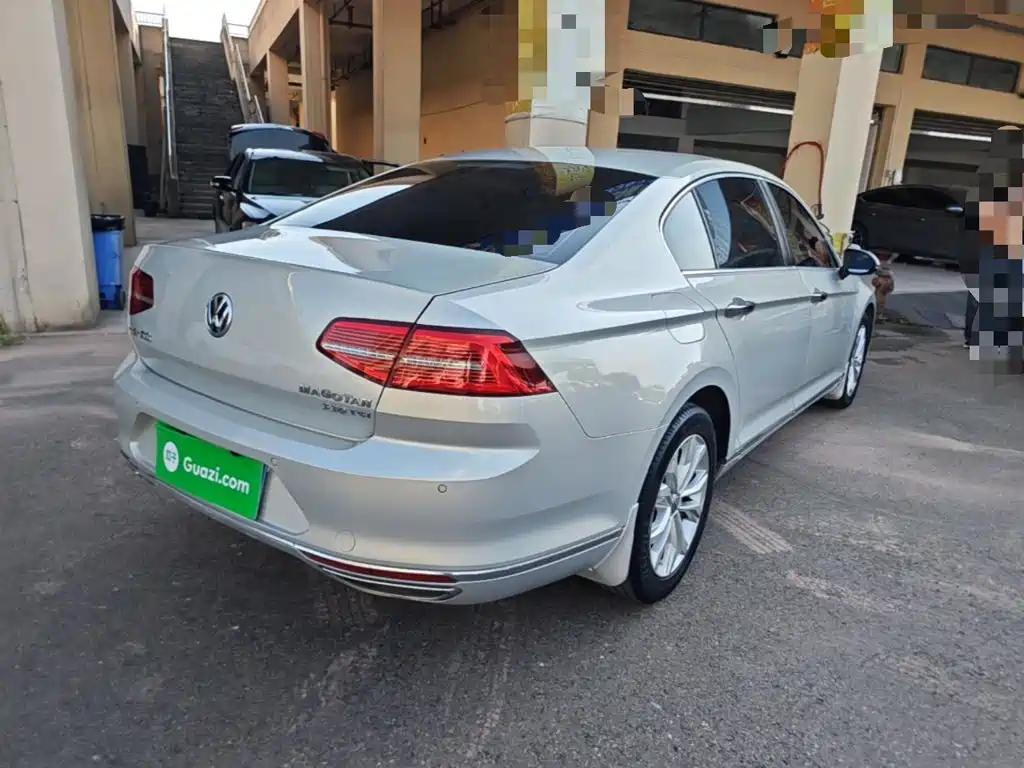 Volkswagen Magotan — миниатюра 7