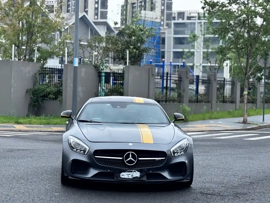 MERCEDES-BENZ AMG GT