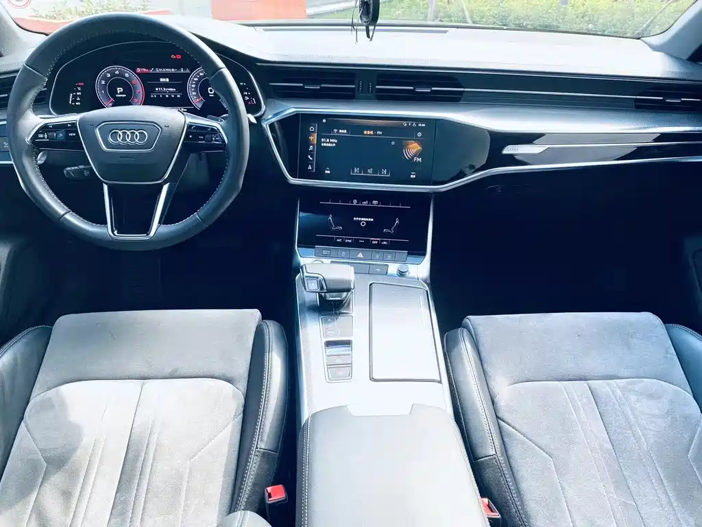 Audi A6L 2020 40 TFSI Luxury