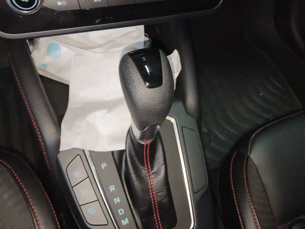 Ford Focus — миниатюра 10