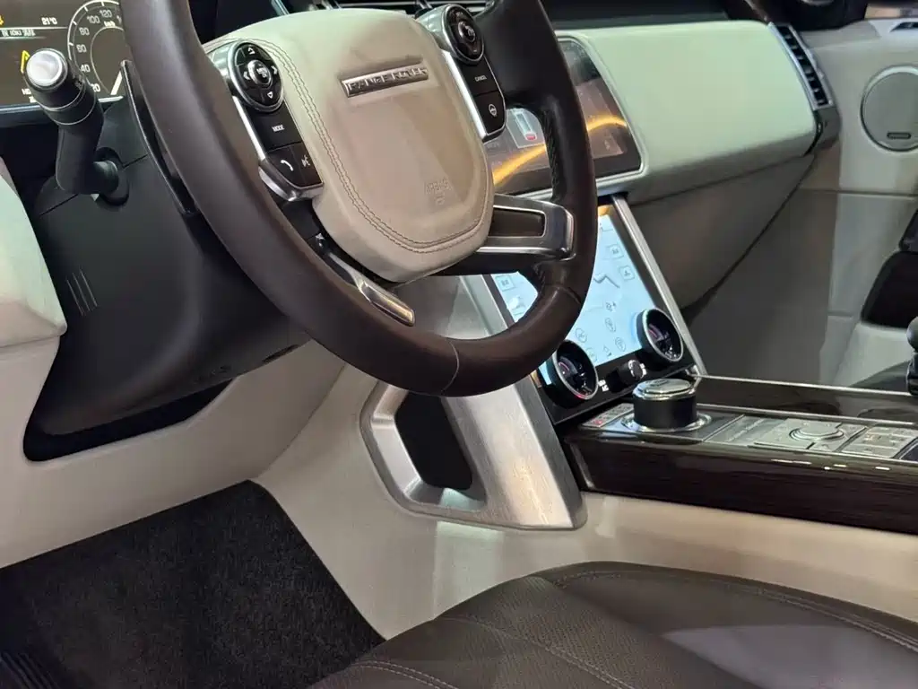 Land Rover Range Rover 2015 3.0 SC V6 Vogue