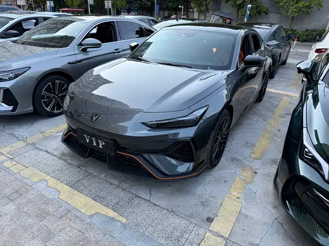 Changan UNI-V