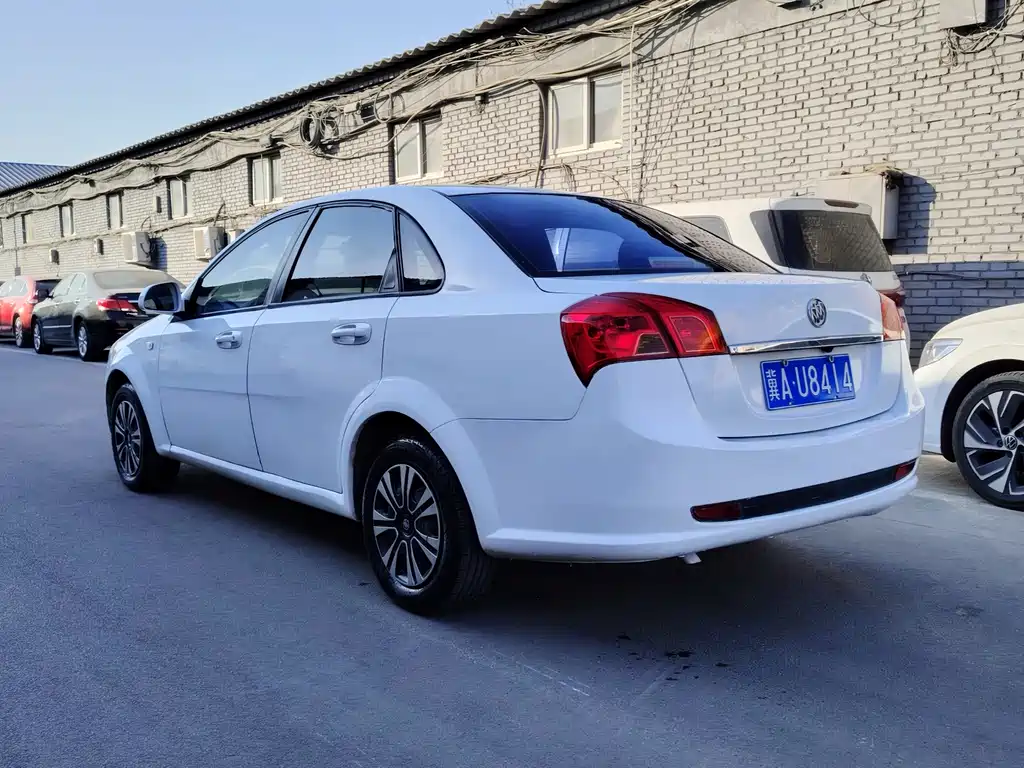 Buick Excelle 1.5L Auto Classic Type, фото 3