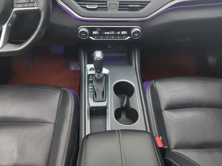 Nissan Teana — миниатюра 16
