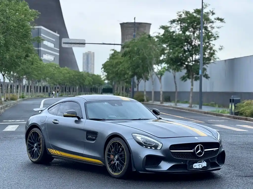 MERCEDES-BENZ AMG GT