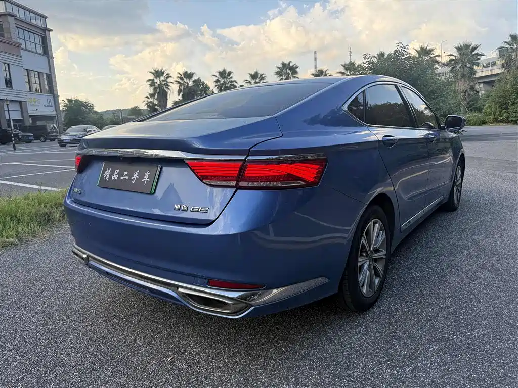 Geely Borui Hybrid — миниатюра 4
