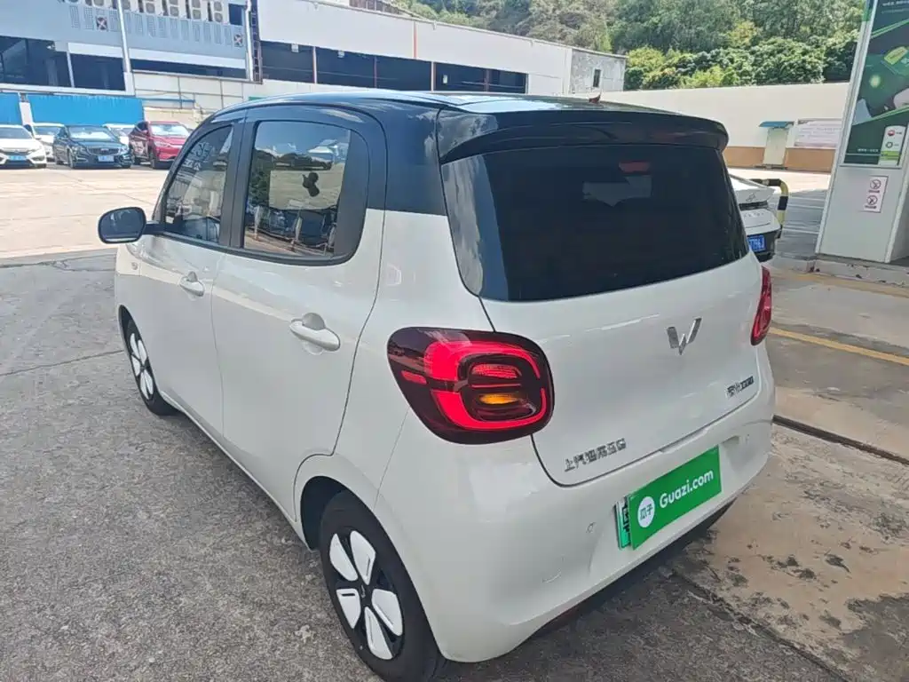 Wuling Mini EV MINIEV 2025 Premium +