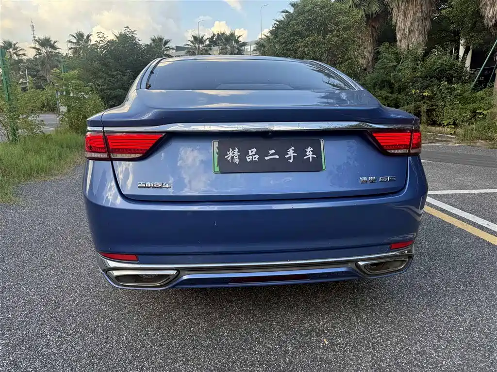 Geely Borui Hybrid — миниатюра 6