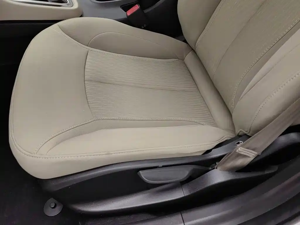 Buick Excelle — миниатюра 20