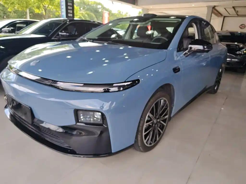 Leapmotor B01