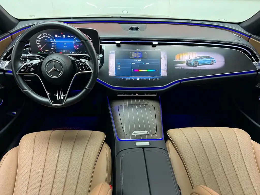 Mercedes-Benz E-Class — миниатюра 12